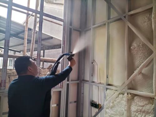 保溫隔音噴涂設備